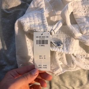 Hollister top never worn
